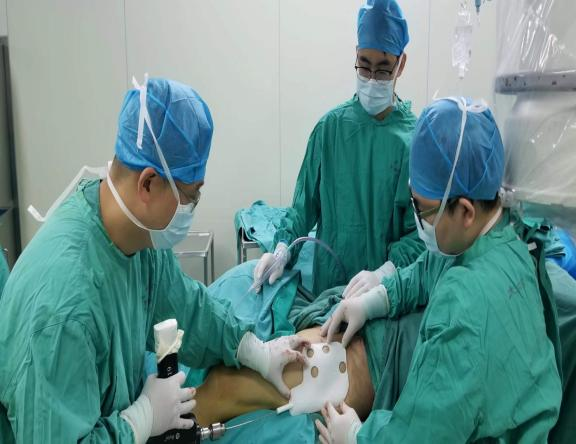 保髋利器 | 四肢创伤手外科3D打印微创手术导板，精准治疗早期股骨头坏死