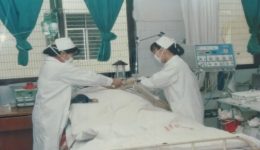 桂医附院重症医学科成立35周年