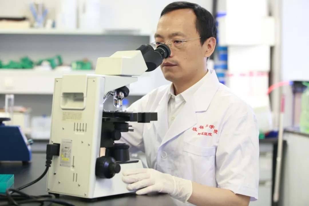奋斗正当时 劳动最光荣| 金俊飞同志荣获“桂林五一劳动奖章”