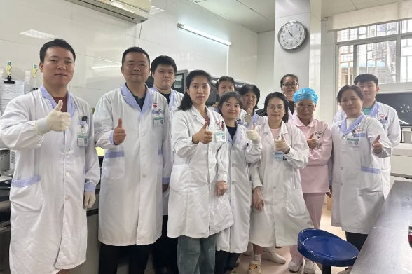 世间因为你们而更温暖！感谢你们，身边的无偿献血者！