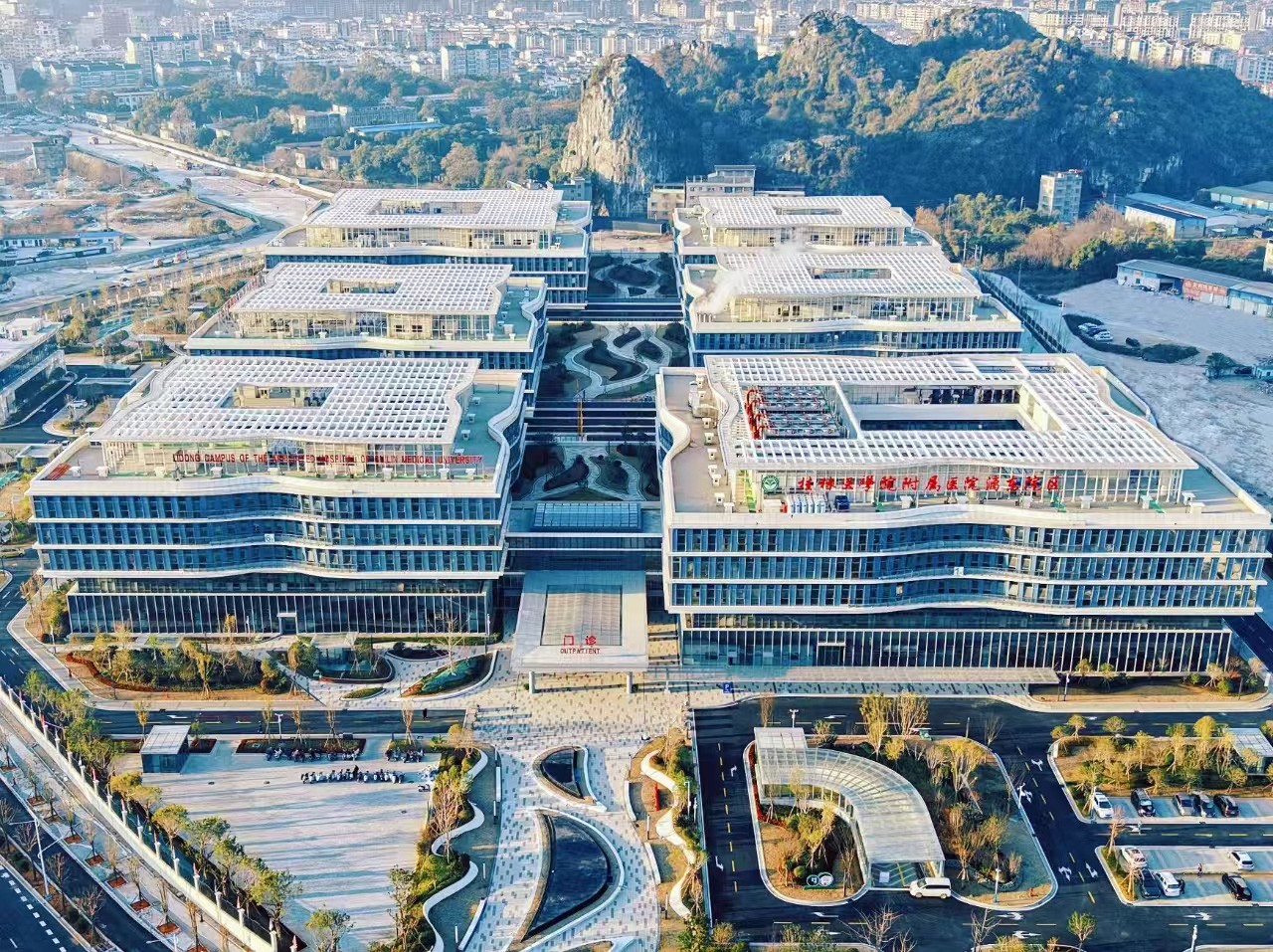 桂林医学院附属医院2024年度公益报告： 以人民健康为中心 坚持公立医院公益性不动摇