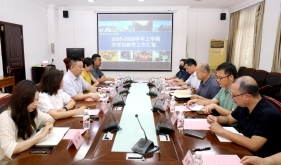 学校副校长覃克强带队到临床医学院开展新学期开学初教学检查