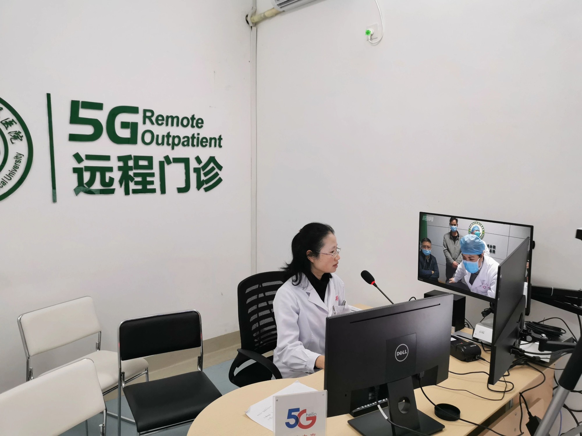 “一身白衣，两袖清风”——勤廉榜样李春凤的三十三载勤廉路