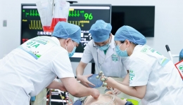 我院第十六届大学生医学技术技能大赛临床医学赛道暨第一届“杏林薪传·师生同芯”临床技能挑战赛成功举办